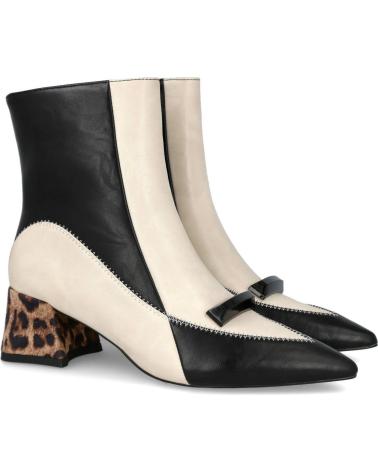 AZAREY 578K381 - ZWEIFARBIGE STIEFELETTE MIT LEOPARDEN-BLOCKABSATZ NEGRO