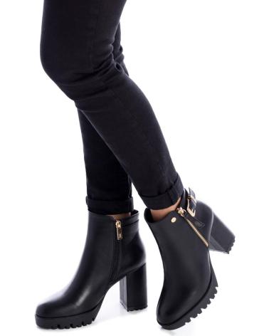 BOTIM DE SALTO XTI 140583 PRETO COM FECHO E FIVELA NEGRO