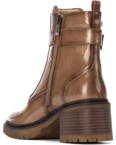 BOTA CANO CURTO XTI 144276 BEGE COM FIVELAS E SOLA TRATORADA BEIGE