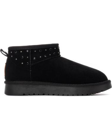BOTIM XTI 144603 PRETO ESTILO UGG COM TACHAS E PLATAFORMA NEGRO