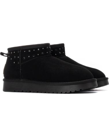 BOTIM XTI 144603 PRETO ESTILO UGG COM TACHAS E PLATAFORMA NEGRO