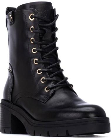 BOTÍN CARMELA 162570 NEGRO CON CORDONES NEGRO