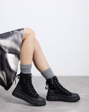 BOTTES STYLE MILITAIRE REFRESH 173077 NOIRES À LACETS NEGRO