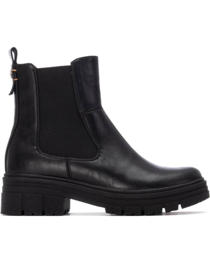 BOTA CHELSEA REFRESH 173084 PRETA - PLATAFORMA TRATORADA E ZÍPER LATERAL NEGRO