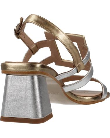 DIBIA SANDALIAS DIBIA 14507D CON TACÓN BLOQUE Y DETALLE GEOMÉTRICO PLATA