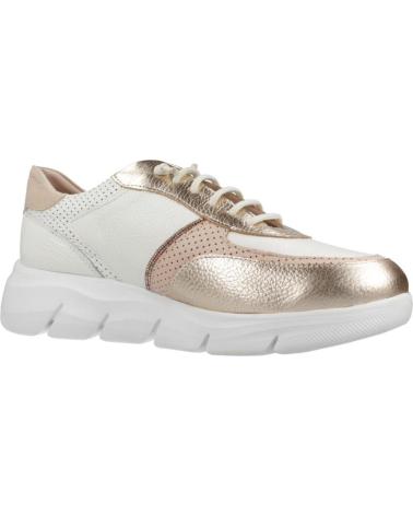 24 HORAS ZAPATILLAS MUJER MODELO 26462 24H COLOR  NUDE