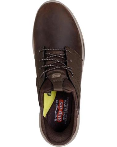 SKECHERS SLADE ZACHARY 210828 BRAUN MARRóN