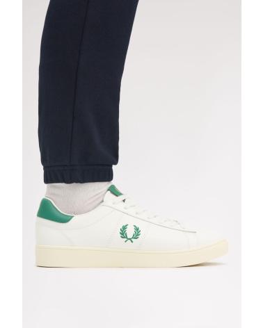 FRED PERRY SPENCER LEATHER B4334 SNEAKER HELL-ECRU MIT GRÜNEN AKZENTEN BEIGE