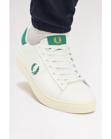 FRED PERRY SPENCER LEATHER B4334 SNEAKER HELL-ECRU MIT GRÜNEN AKZENTEN BEIGE