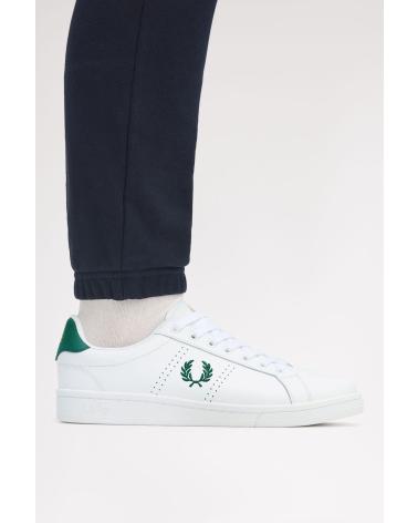 FRED PERRY B721 B6312 - WEISSE UND GRÜNE LEDER-SNEAKER WHITE