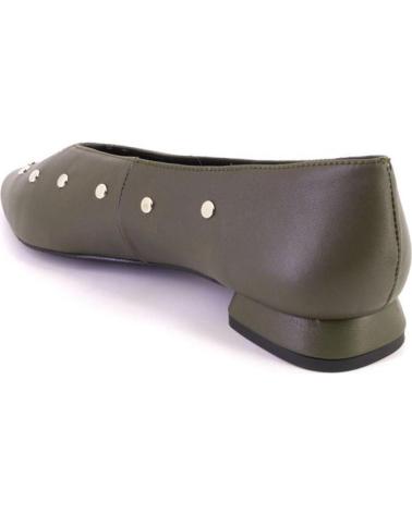SAPATO RASTEIRO KAMINA TACHAS DE COURO VERDE VERDE