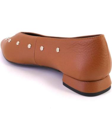 SAPATOS KAMINA TACHAS COURO CAMELO CAMEL