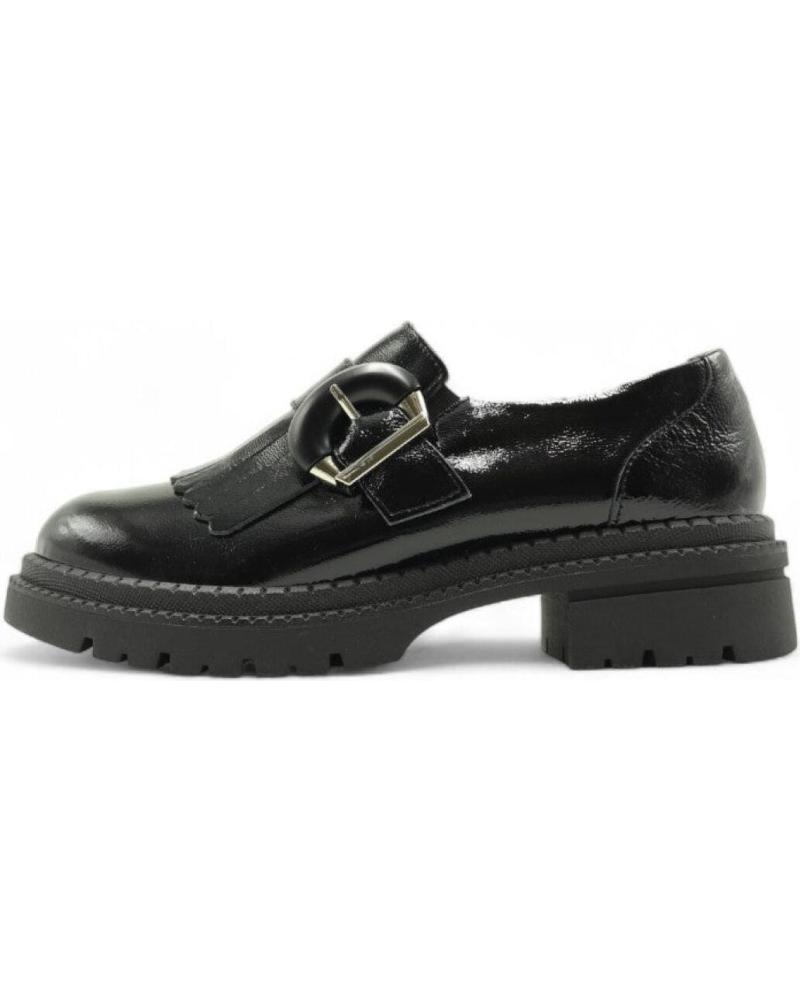 MOCASSINO PITILLOS 10791 NERO CON FIBBIA E PLATEAU NEGRO