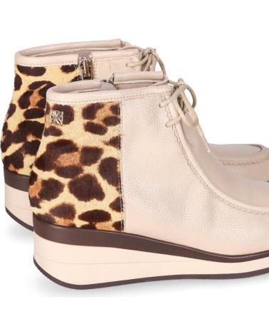 CHIKA10 RE SAUCE 08 STIEFELETTEN BEIGE MIT ANIMAL-PRINT BEIG-BEIGE