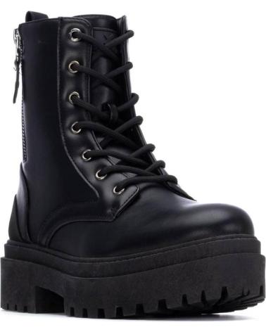 XTI 130459 SCHWARZE MILITÄRSTIEFEL MIT PROFILSOHLE UND SCHNÜRUNG NEGRO