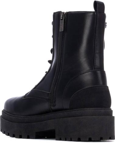 XTI 130459 SCHWARZE MILITÄRSTIEFEL MIT PROFILSOHLE UND SCHNÜRUNG NEGRO