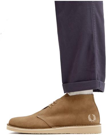 BOTA FRED PERRY HAWLEY SUEDE B9352-41 CASTANHA BROWN