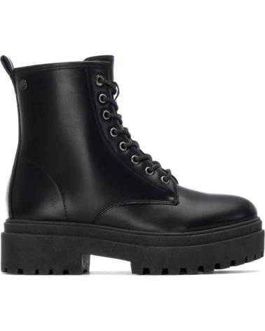 BOTA MILITAR XTI 130539 PRETA COM ATACADORES E SOLA TRATORADA NEGRO