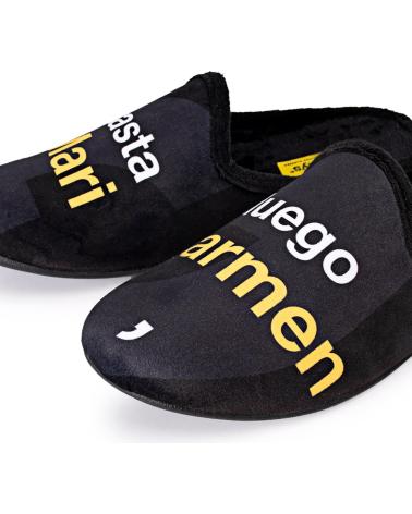 MARPEN SCHWARZE HAUSSCHUHE MIT BOTSCHAFT 'HASTA LUEGO MARI CARMEN' NEGRO