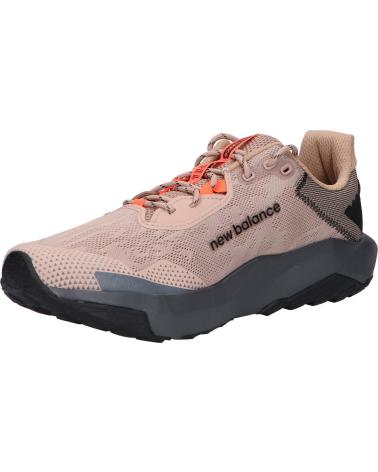 ZAPATILLAS TRAIL RUNNING NEW BALANCE MTNTRCT6 MTNTRV6 FLAT TAUPE FLAT TAUPE