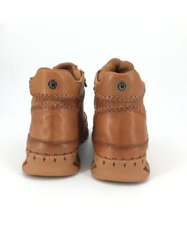 CARMELA ZAPATILLAS MUJER MODELO 162708C COLOR MARRON CAMEL