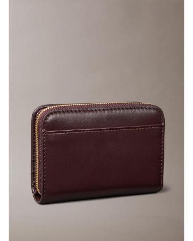 CALVIN KLEIN CK PULLER MEDIUM FLAP ZIP AROUND WALLET BROWN MARRON