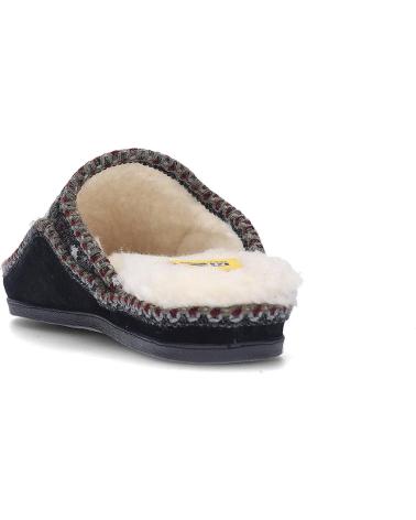 NORDIKAS CLASSIC 2502 DEER PATTERN BLACK HOUSE SLIPPERS NEGRO2