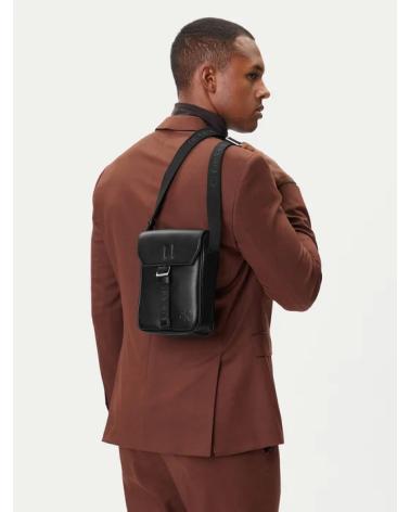 BANDOLERA DE PIEL CALVIN KLEIN LV04D3131G NEGRA NEGRO