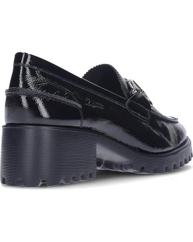 MOCASSIM 24 HORAS PALAK 26565 EM VERNIZ PRETO COM FIVELA METÁLICA E SOLA TRATORADA NEGRO