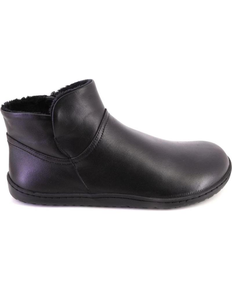 BOTÍN KAOLA 2750 DE PIEL COLOR NEGRO NEGRO