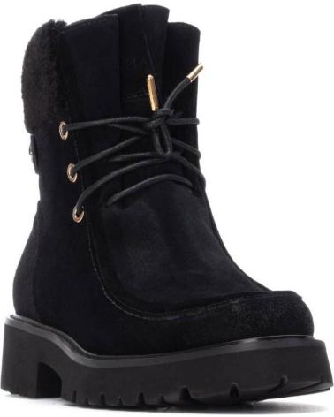 CARMELA 162717 BLACK SUEDE-EFFECT ANKLE BOOT WITH LACES AND TRACK SOLE NEGRO
