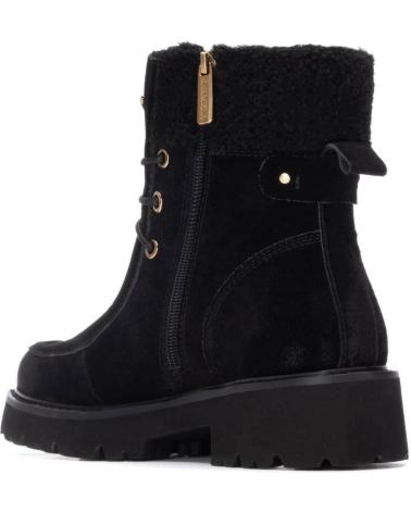 CARMELA 162717 BLACK SUEDE-EFFECT ANKLE BOOT WITH LACES AND TRACK SOLE NEGRO