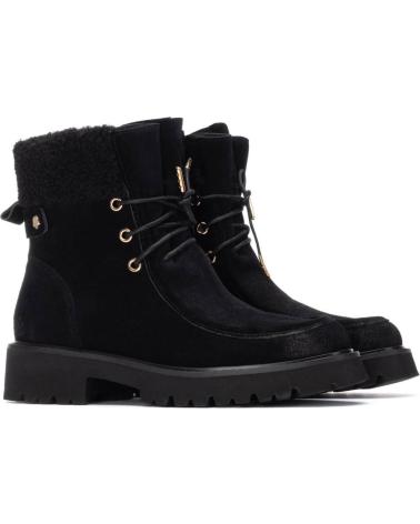 CARMELA 162717 BLACK SUEDE-EFFECT ANKLE BOOT WITH LACES AND TRACK SOLE NEGRO