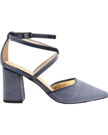 SALONES AZAREY DE TERCIOPELO GRIS CON TACÓN ANCHO Y TIRAS CRUZADAS GRIS