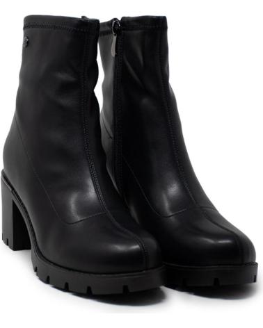 ISTERIA BOTIN TACON NEGRO