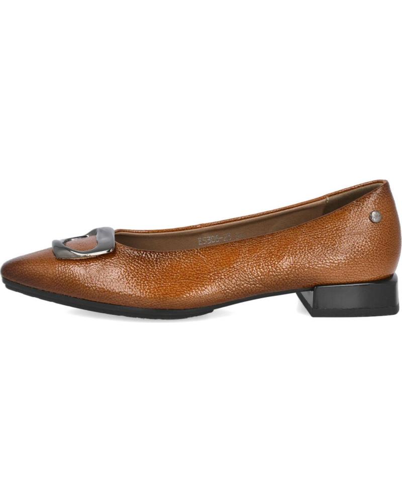 BUBBLE BOBBLE E5306 BAILARINAS PLANAS CON ADORNO METALICO MUJER CAMEL BUBBLE BOBBLE E5306 BAILARINAS PLANAS CON ADORNO METALICO MUJER CAMEL