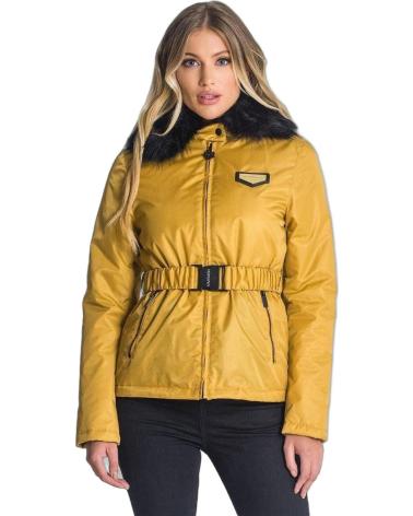 GIANNI KAVANAGH ABRIGO CON CINTURON DORADO ORO