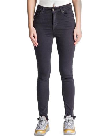 GIANNI KAVANAGH JEANS NEGROS CON BORDADO DE CIRCULO DORADO