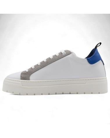 ANTONY MORATO ZAPATILLAS BLANCAS CON DETALLE MARINO EN PIEL