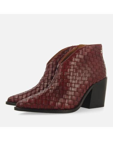 BOTINES GIOSEPPO TAMASI 73572 GRANATE CON TACÓN Y DISEÑO TRENZADO DE PIEL GRANATE