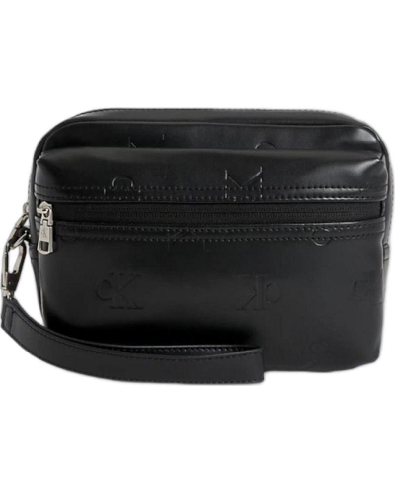 CALVIN KLEIN UMHÄNGETASCHE MIT GEPRÄGTEM LOGO - SCHWARZ