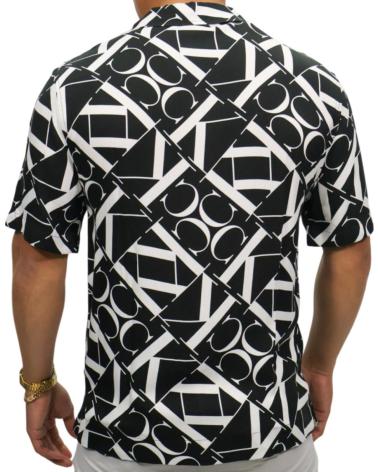 CALVIN KLEIN CAMISA DE PLAYA ESTAMPADA MONOGRAMA NEGRO