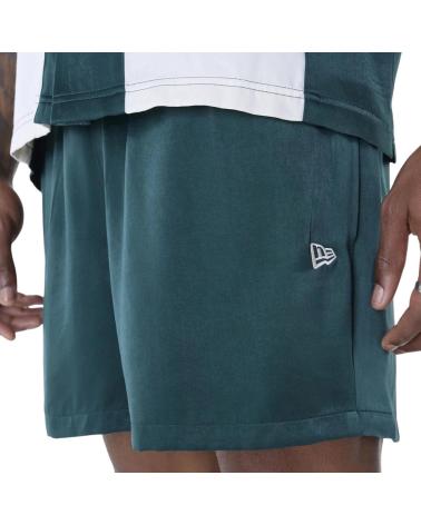 NEW ERA SHORT WOVEN VERDE