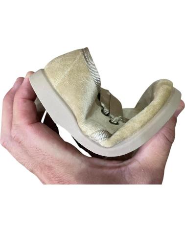 PANTOFOLE ANDREA RUIZ BLUTCHER IN VELLUTO MARRONE TERRA 120-T MARRóN