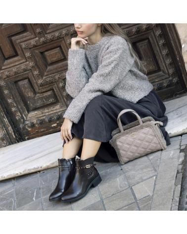 CHIKA10 ENARA 02 MARRON-DK BROWN