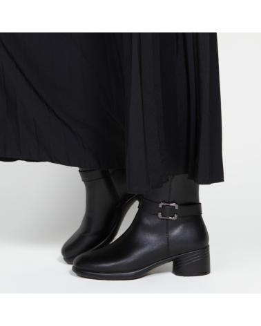 CHIKA10 RE PALMA 01 NEGRO-BLACK