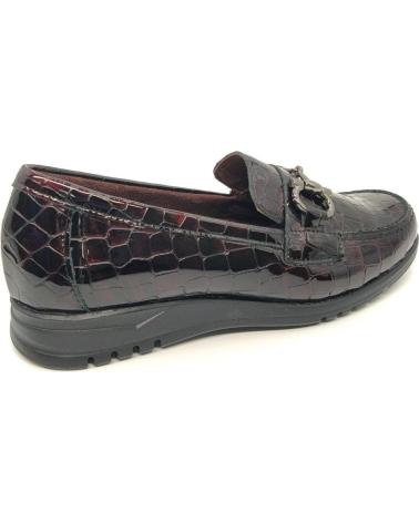 MOCASSINO PITILLOS 20201 BORDEAUX VERNICE CON ORNAMENTO METALLICO ROJO