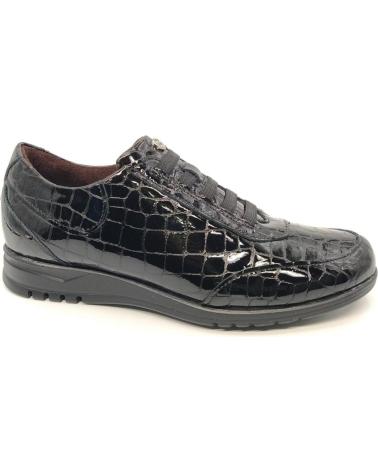 SCARPA CASUAL PITILLOS 20202 NERA VERNICE CON INCISIONE NEGRO