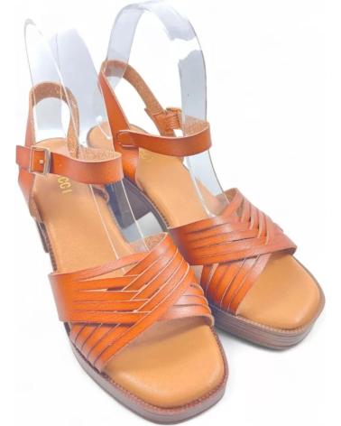 TIMBOS WOOD-EFFECT HEEL SANDAL, MODEL 131616, CAMEL COLOR MARRóN