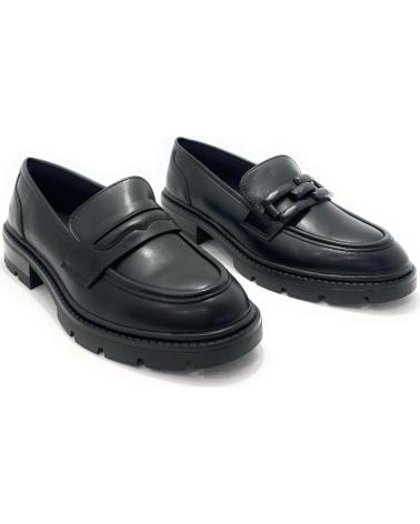 LEONAL MOCASIN MUJER CADENA CONFORT PISO GOMA NEGRO